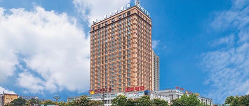 83 Hua Mountain Novotel 1